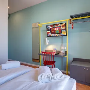 Meininger Garibaldi Hostel